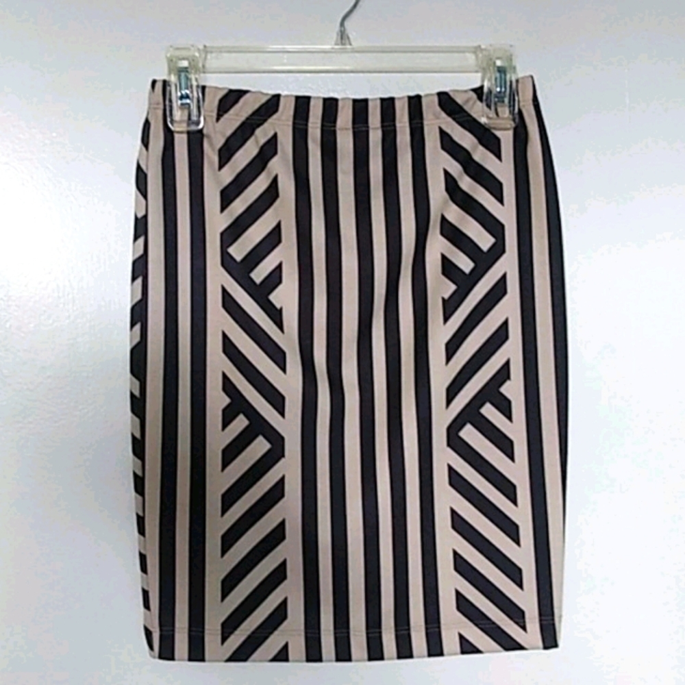 Dots Retro Skirt.